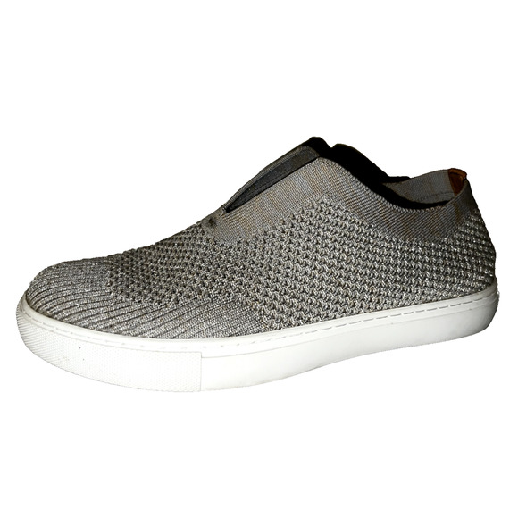 Kenneth Cole Shoes - GENTLE SOULS by Kenneth Cole Shoes Women's Size 6M Rory Knit Slip on Sneakers